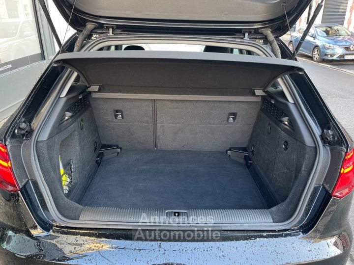Audi A3 Sportback 30 TFSI 116 S tronic 7 Design Luxe / CAMERA DE RECUL / SIEGES CHAUFFANTS / GPS - 44