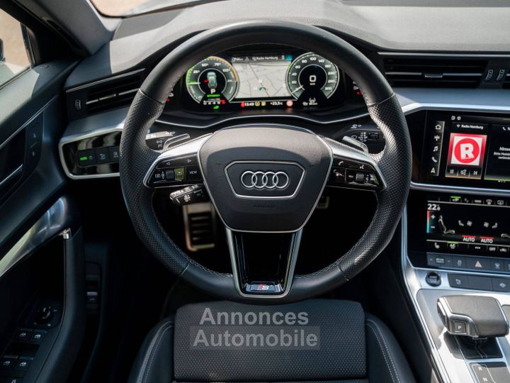 Audi A6 V (C8) 55 TFSI e 367ch Compétition quattro S tronic 7 16cv - 8