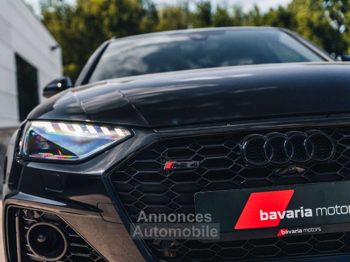 Audi RS4 Mythos Black Quattro Pano Adaptive Keyless - 4