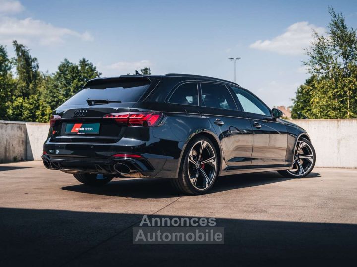 Audi RS4 Mythos Black Quattro Pano Adaptive Keyless - 7