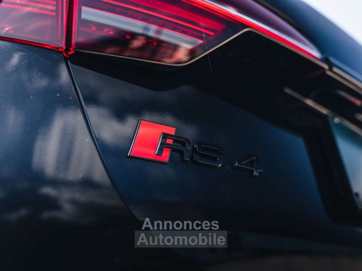 Audi RS4 Mythos Black Quattro Pano Adaptive Keyless - 9
