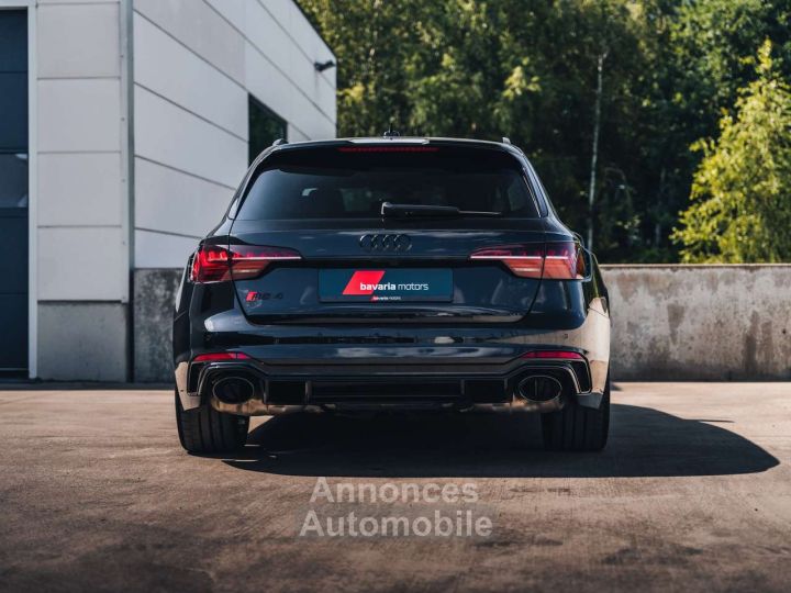 Audi RS4 Mythos Black Quattro Pano Adaptive Keyless - 10