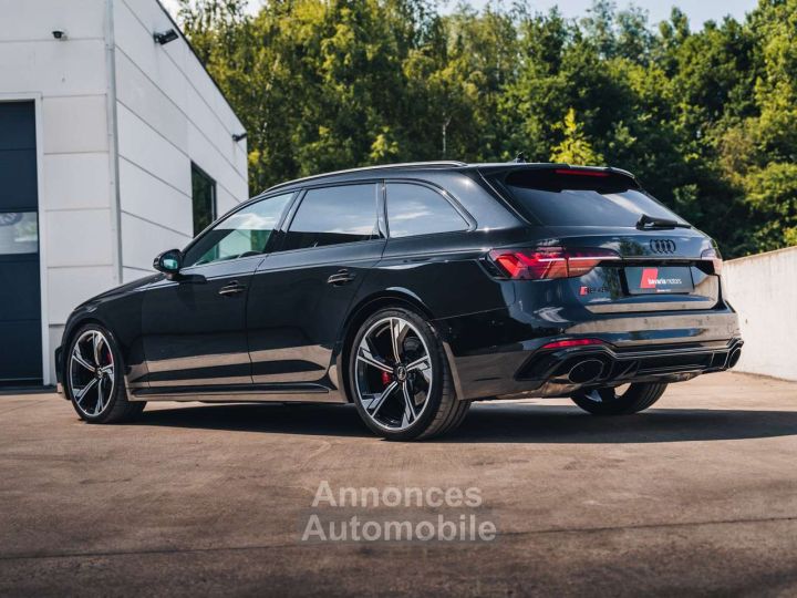 Audi RS4 Mythos Black Quattro Pano Adaptive Keyless - 11