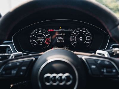 Audi RS4 Mythos Black Quattro Pano Adaptive Keyless   - 16