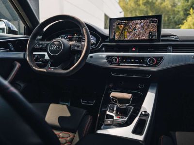 Audi RS4 Mythos Black Quattro Pano Adaptive Keyless   - 23