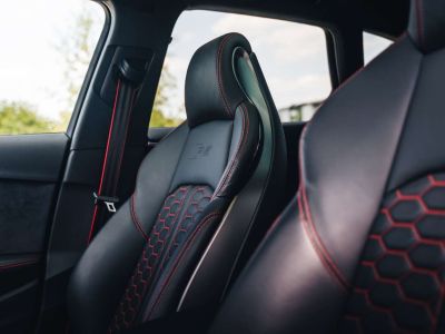 Audi RS4 Mythos Black Quattro Pano Adaptive Keyless   - 24