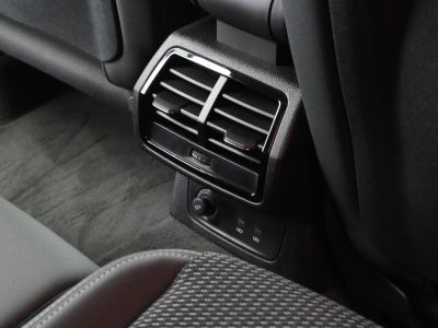 Audi Q3 Sportback 35 TFSI 150 ch S line   - 4