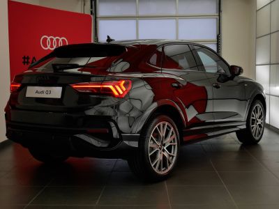 Audi Q3 Sportback 35 TFSI 150 ch S line   - 13