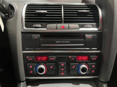 Audi Q7 30 V6 TDI 245 DPF Quattro Avus Tiptronic A 7 pl   - 30