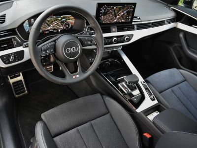 Audi A4 AUT 35 TFSI S LINE   - 4