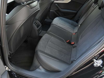 Audi A4 AUT 35 TFSI S LINE   - 12