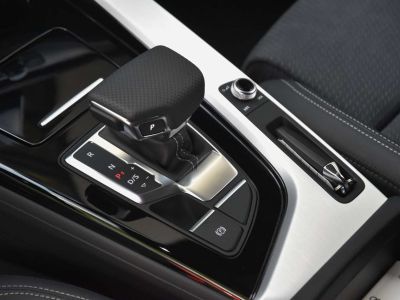 Audi A4 AUT 35 TFSI S LINE   - 21