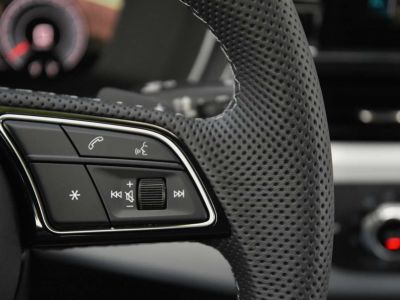 Audi A4 AUT 35 TFSI S LINE   - 28