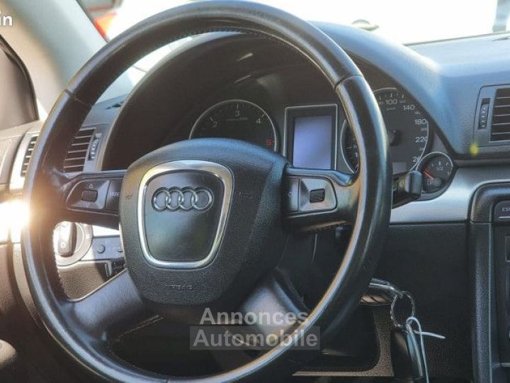 Audi A4 27 V6 TDI 180CH AMBITION LUXE MULTITRONIC - 11