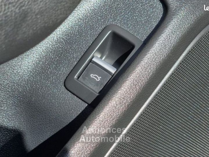Audi A4 Allroad 30 V6 TDI 218CH DESIGN LUXE QUATTRO S TRONIC 7 - 19