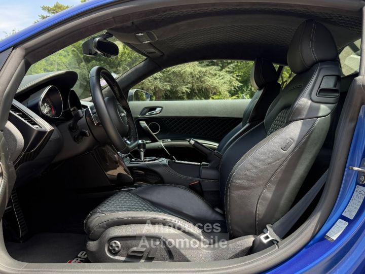 Audi R8 52 V10 550CH - 36