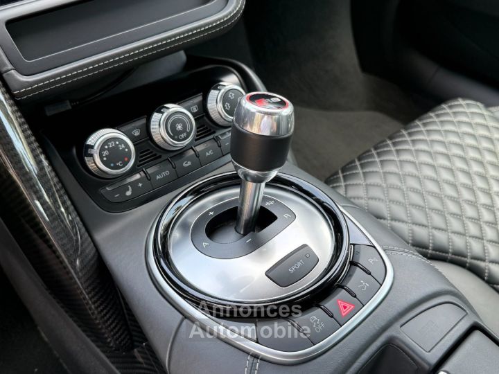 Audi R8 52 V10 550CH - 45