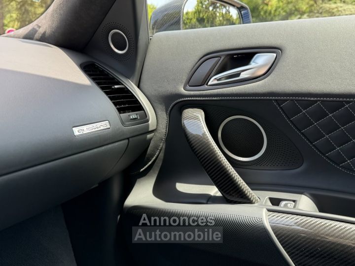 Audi R8 52 V10 550CH - 46