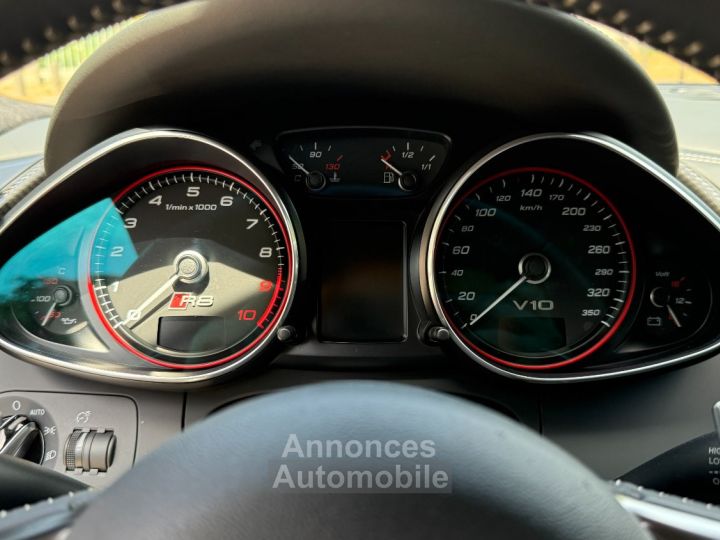 Audi R8 52 V10 550CH - 47