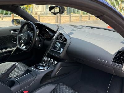 Audi R8 52 V10 550CH   - 50