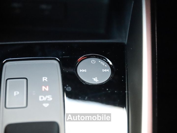 Audi A3 Sportback 15 35 TFSI 150 S-Tronic 7 S line CAMERA GPS - 37