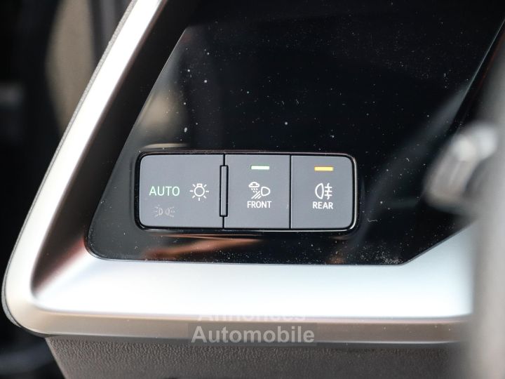 Audi A3 Sportback 15 35 TFSI 150 S-Tronic 7 S line CAMERA GPS - 46
