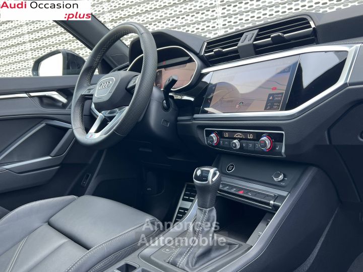 Audi Q3 35 TFSI 150 ch S tronic 7 S line - 7