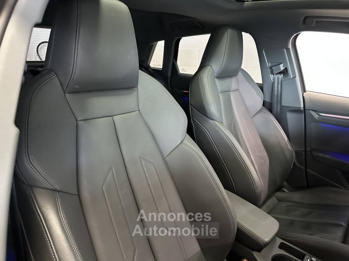 Audi A3 Sportback 35 TFSI Mild Hybrid 150 S tronic 7 Design Luxe - 10