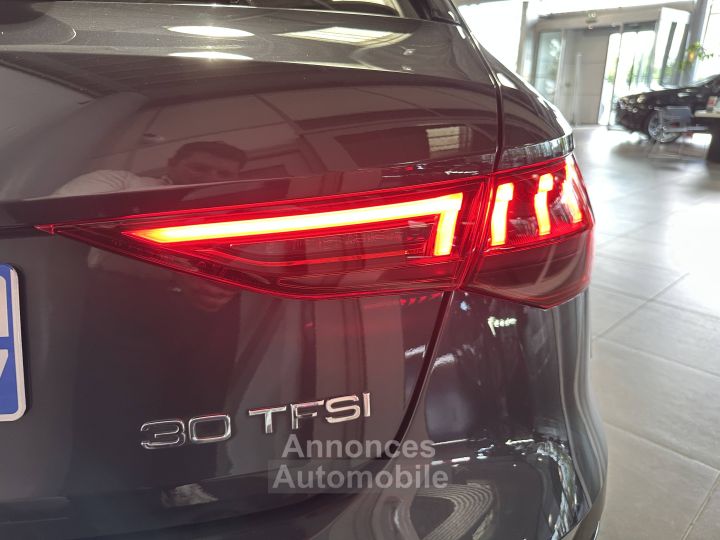 Audi A3 Sportback 35 TFSI Mild Hybrid 150 S tronic 7 Design Luxe - 12