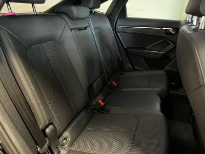 Audi Q3 Sportback 45 TFSIe 245 ch S tronic 6 S line   - 11