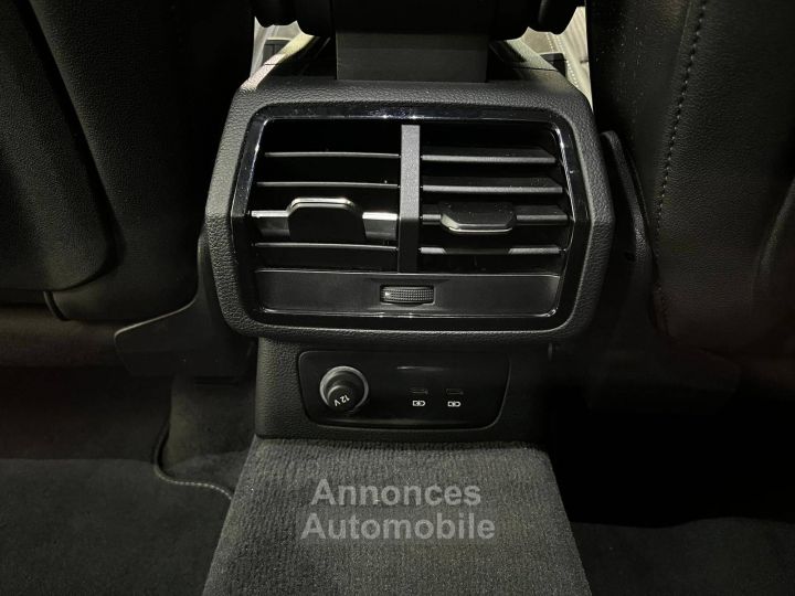 Audi Q3 Sportback 45 TFSIe 245 ch S tronic 6 S line - 16