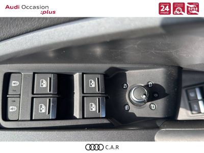 Audi Q3 Sportback 45 TFSIe 245 ch S tronic 6 S line   - 11