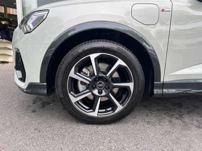 Audi Q3 Sportback 45 TFSIe  245 ch S tronic 6 S line   - 42
