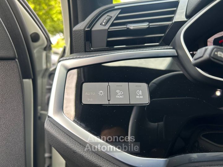 Audi Q3 Sportback 45 TFSIe  245 ch S tronic 6 S line - 64