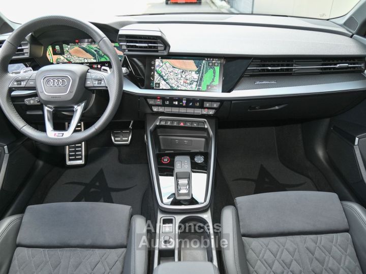 Audi RS3 Sportback 25 TFSI Pano - 10