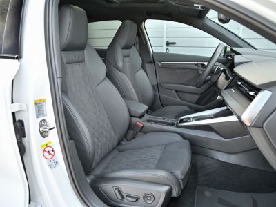 Audi RS3 Sportback 25 TFSI Pano   - 13