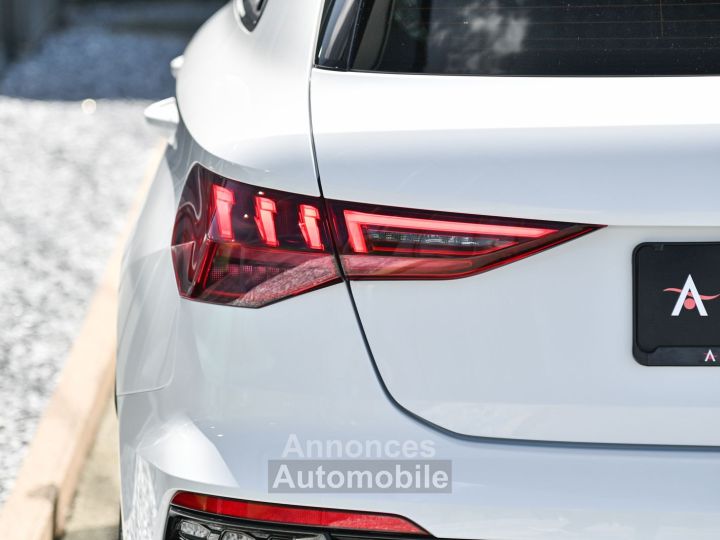Audi RS3 Sportback 25 TFSI Pano - 29