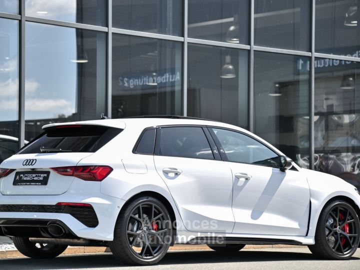 Audi RS3 Sportback 25 TFSI Pano - 37