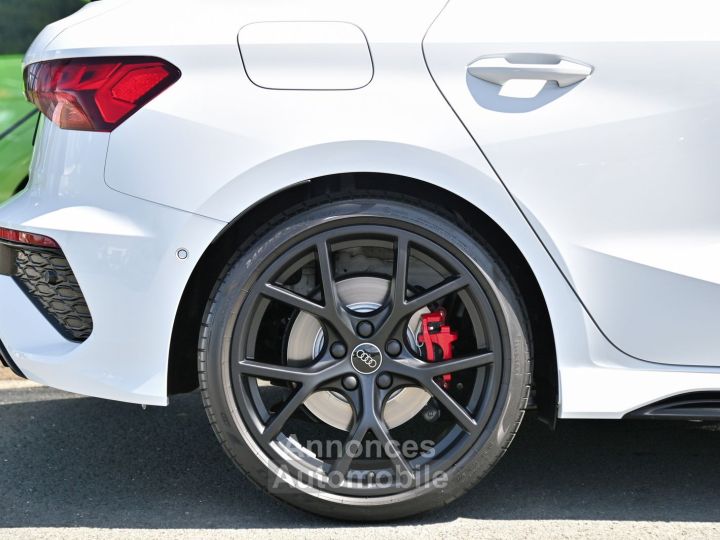 Audi RS3 Sportback 25 TFSI Pano - 40