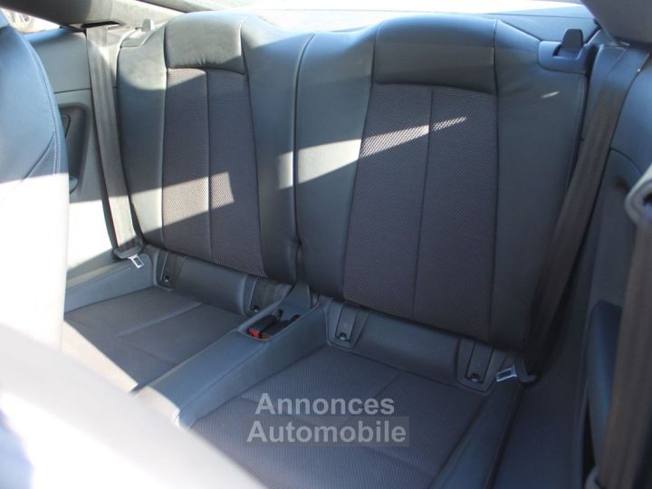 Audi TT COUPÉ S-LINE 2L TDI 184 ABS SPORT BOITE 6 GPS 3D RÉGULATEUR JANTES 18 BLUETOOTH - 9