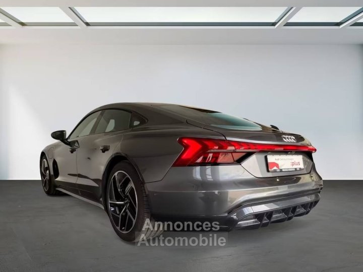 Audi e-tron GT 476ch quattro - 5