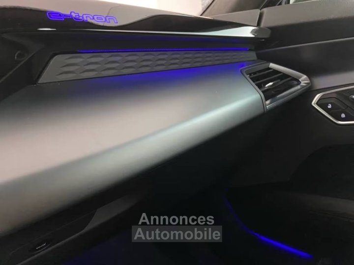 Audi e-tron GT 476ch quattro - 13