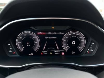 Audi Q3 II 45 TFSI e 245ch S line S tronic 6   - 15