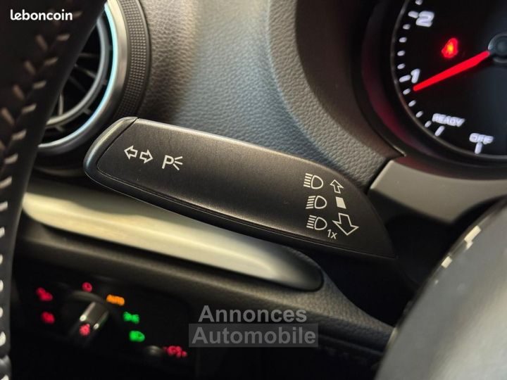 Audi A3 Sportback 20 TDI 150 S tronic 6 Line SUIVI COMPLET RÉVISION À JOUR - 19