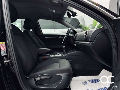 Audi A3 Sportback 15 TFSI 150 CH Car play Beau look   - 11