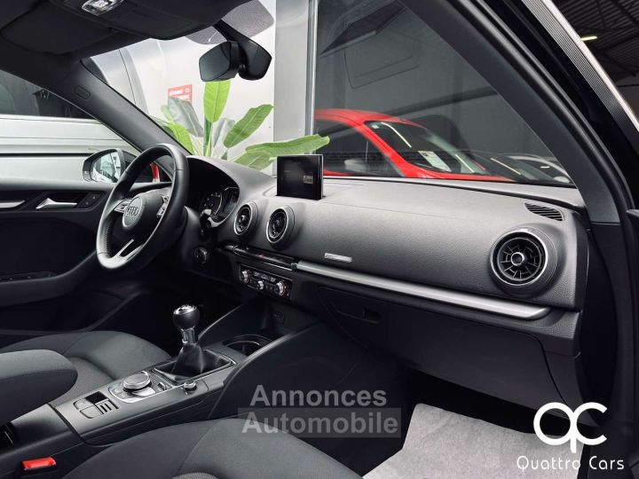 Audi A3 Sportback 15 TFSI 150 CH Car play Beau look - 12