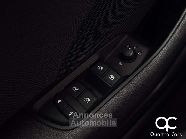 Audi A3 Sportback 15 TFSI 150 CH Car play Beau look - 24