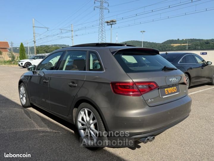 Audi A3 Sportback 20 TDI 150 AMBITION LUXE S-TRONIC BVA Toit Ouvrant - 2