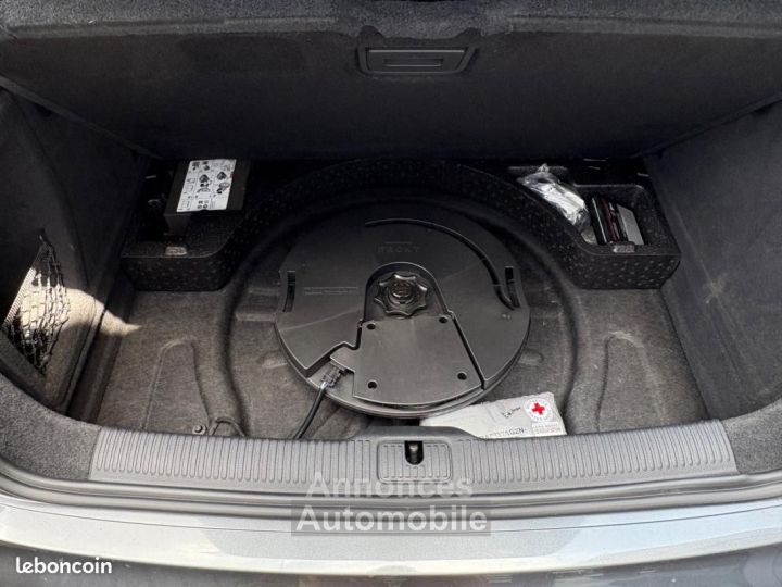 Audi S3 20 TFSI 300 QUATTRO S-TRONIC 6 - 19