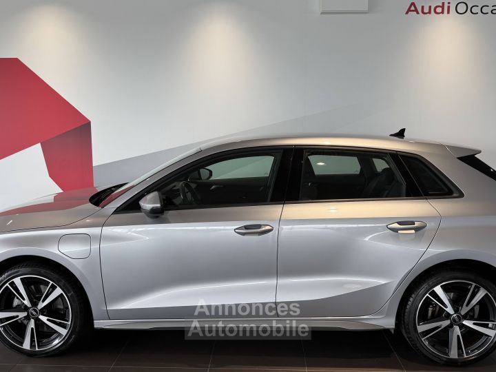 Audi A3 Sportback 40 TFSIe 204 S tronic 6 Design Luxe - 5